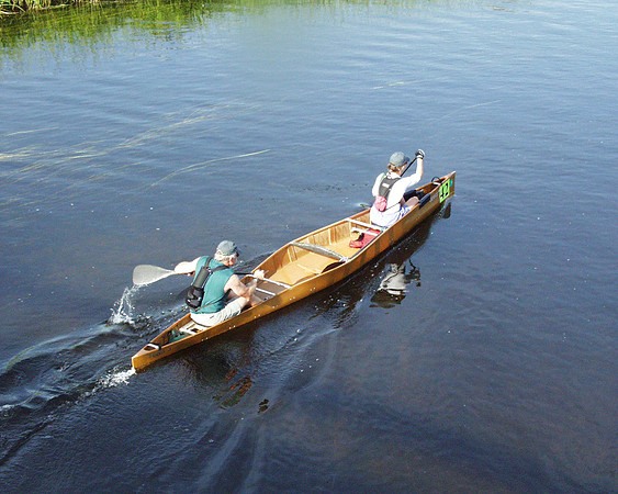 20020809 Liesl Dick in canoe going