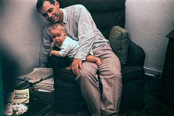 19650300 Erik on Dick's lap