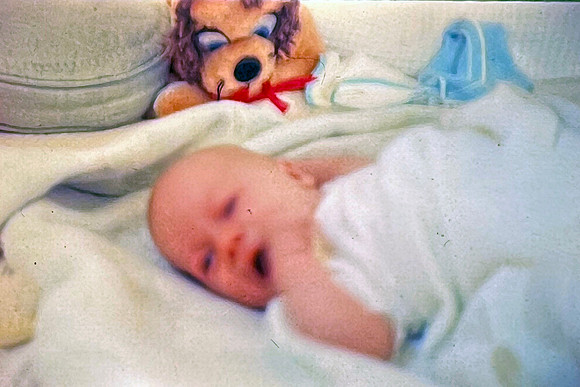19650910 Erik 2 wks old