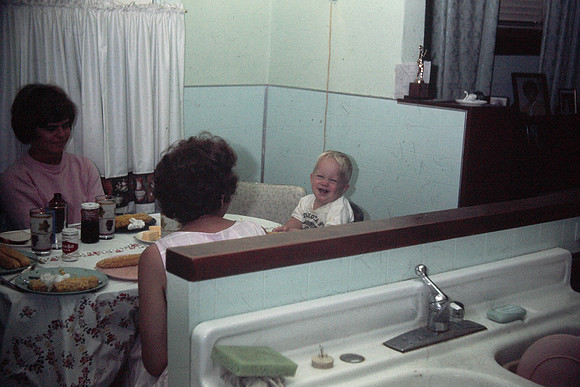 19661000 Erik 14 mos