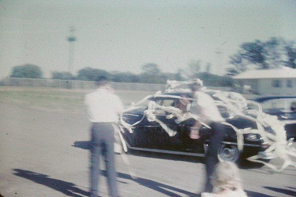 19640718 Car leaving