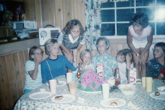 19640821 Jenelle's birthday party at Lakes