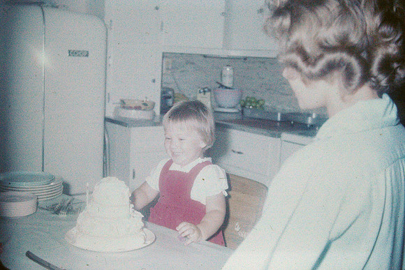 19640810 Kecia's 2nd birthday with Jenelle