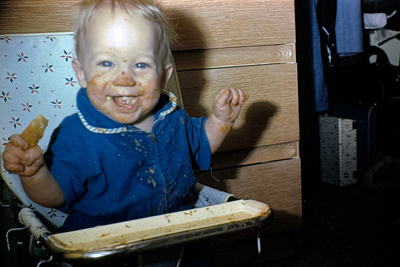 19660300 Erik 7 mos messy eater 2