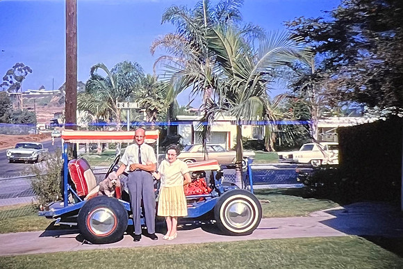 19640800 Elward and Ardell Point Loma, CA