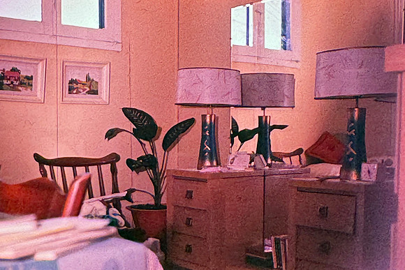 19660200 bedroom in Grand Forks