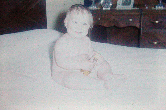 19630700 Kecia after bath