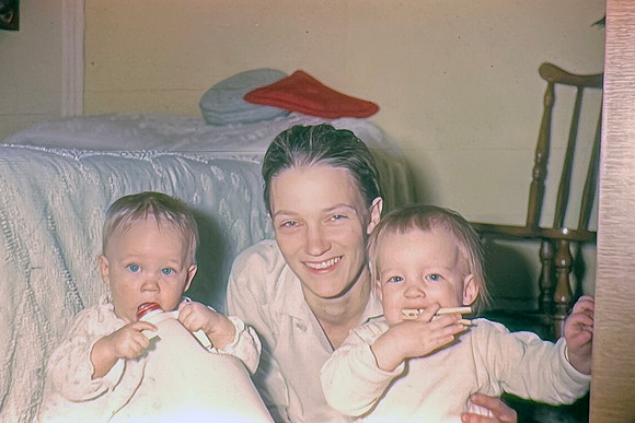 19660500 Erik 8 mos and Belita and Kari Huesby