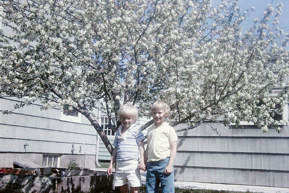 19640500 Kim and Alaina