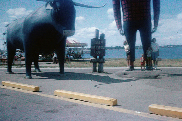 19640800 Bemidji Paul Bunyn and Babe Eloyes, Jenelle, Alain, Kecia