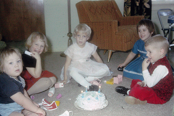19640204 Alaina's 4th birthday cake