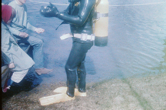 19630900 Don in scuba gear